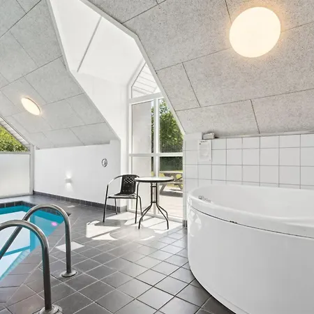Ardan - 450m From The Sea By Interhome Feriehus